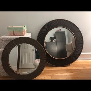Large mirror: